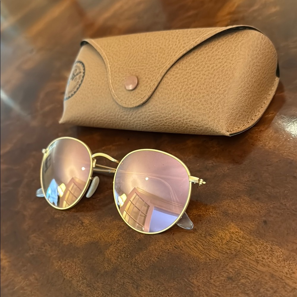 BRAND NEW RAY BANS - rose gold